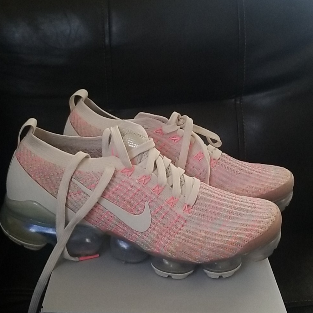 COPY - NIKE VAPORMAX